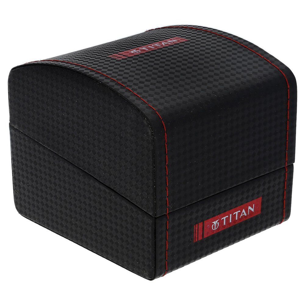 Titan Karishma Quartz Analog Champagne Round Dial Golden Stainless Steel Strap Watch For Men