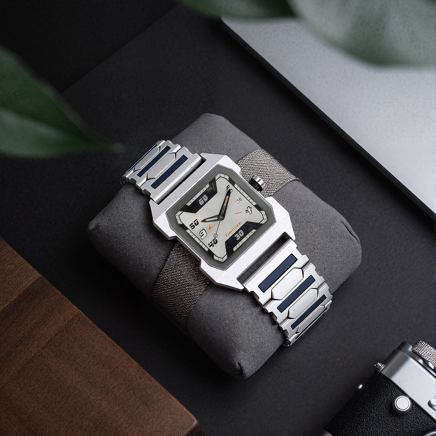Fastrack Silver Square Dial Stainless Steel Strap Analog Watch for Men
