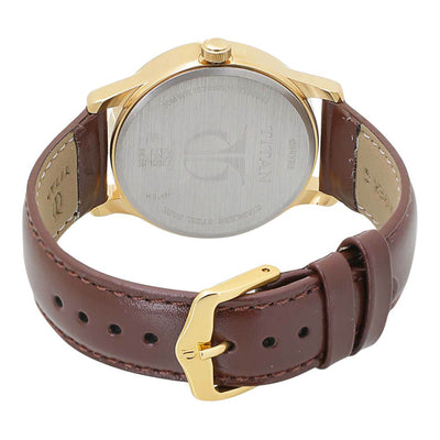 Titan Champagne Dial Analog Day and Date Leather Strap watch for Men