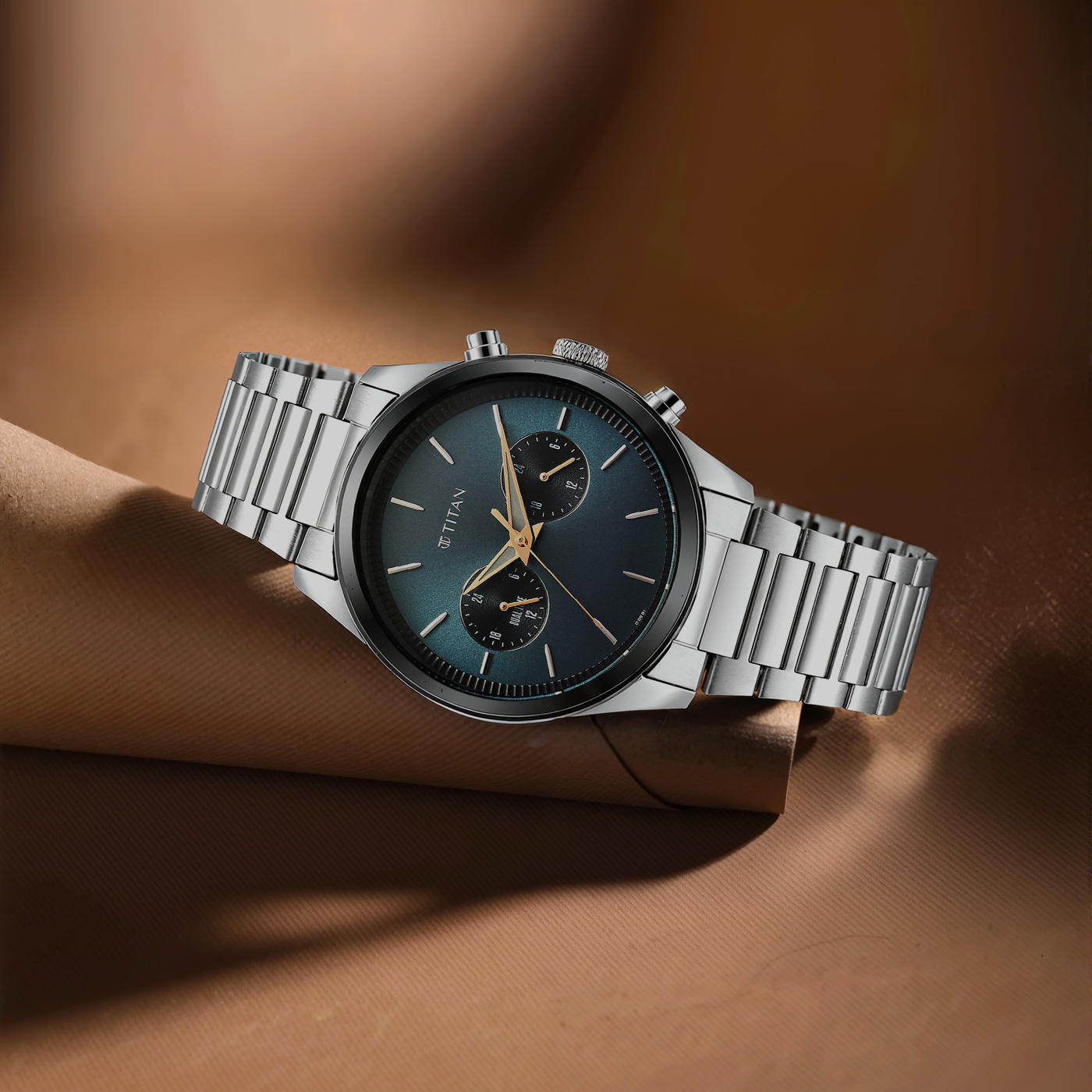 Titan Men Stainless Steel Round Shape Watches(1805KM14)