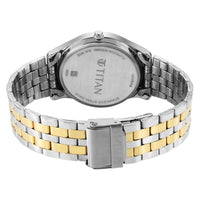Titan Karishma Black Dial Dual Color Stainless Steel Strap Analog Watch For Men  1824BM04