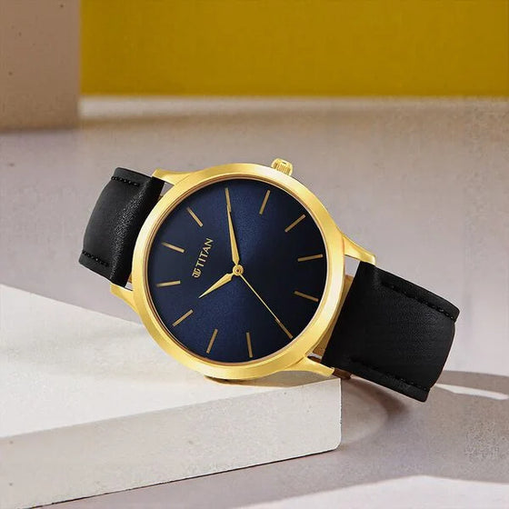 Titan Karishma Radiance Blue Dial Analog Leather Strap Analog Watch for Men