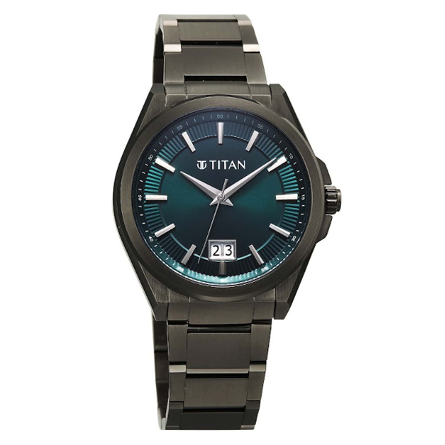 Titan Clsq Big Date Green Round Dial Stainless Steel Strap Watch For Men