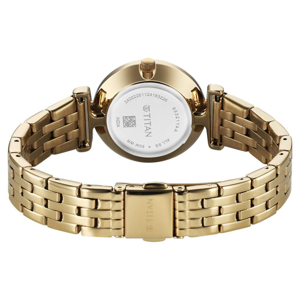 fashionable women's watches
