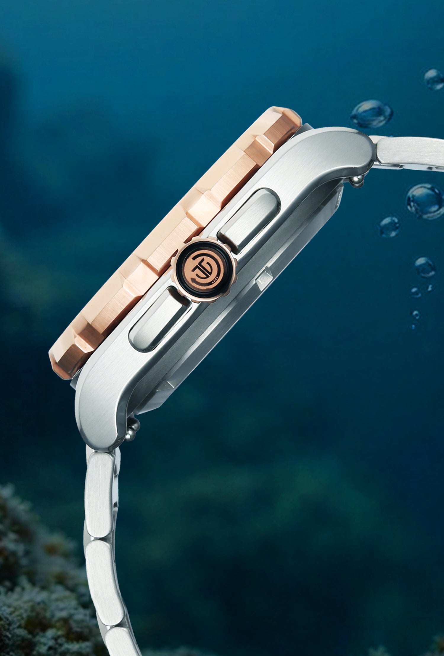 Titan Zero Hour Diver's Interchangeable Strap Watch